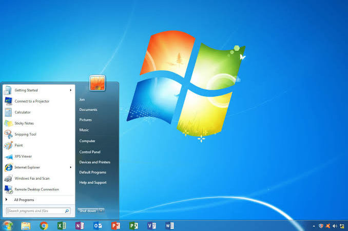 Microsoft’s full-screen Windows 7 redesign prompts start one month from now