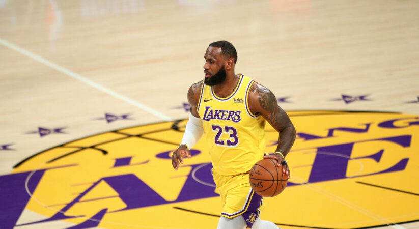 Los Angeles Lakers star LeBron James becomes 3rd player to score 35,000 career points in NBA history