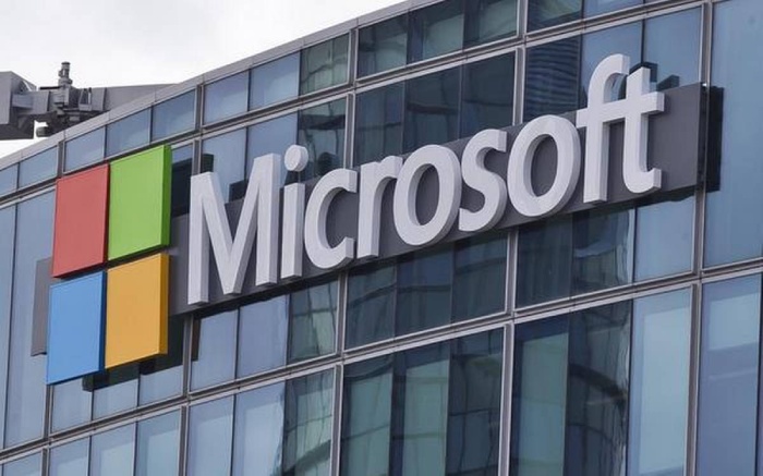 Microsoft surpasses Apple to turn into the world’s most valuable company
