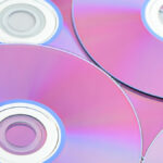 ‘5D’ data storage technology could allow 500 TB of data on a CD-sized glass disc