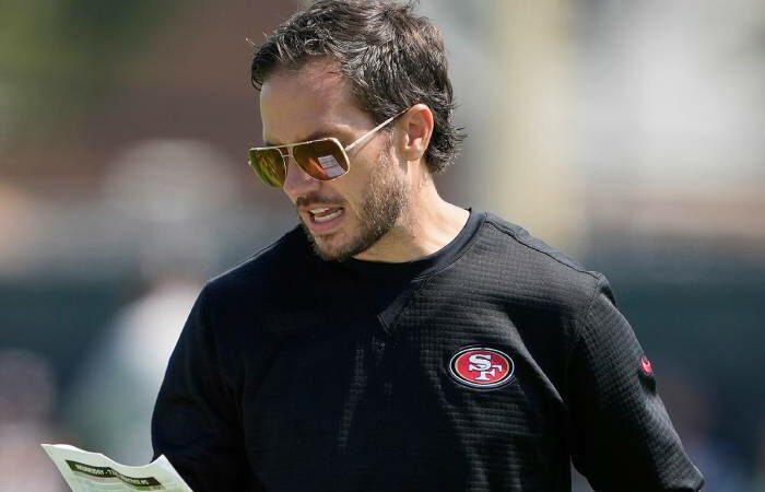 Miami Dolphins hire 49ers’ OC Mike McDaniel as new head coach