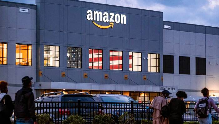 Amazon increases seller fees by 5% due to a ‘fuel and inflation surcharge’