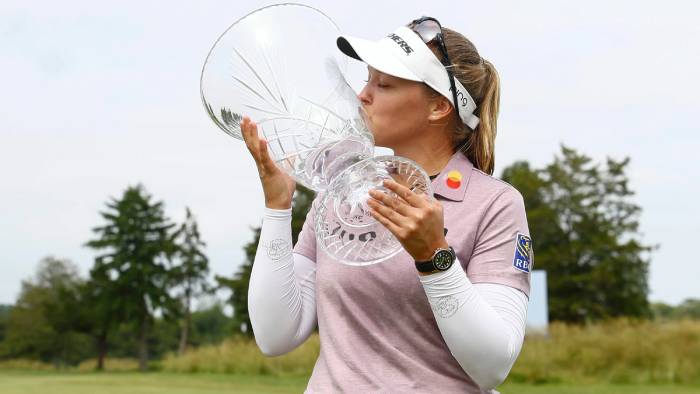 Brooke Henderson wins ShopRite LPGA Classic in playoff against Lindsey Weaver-Wright