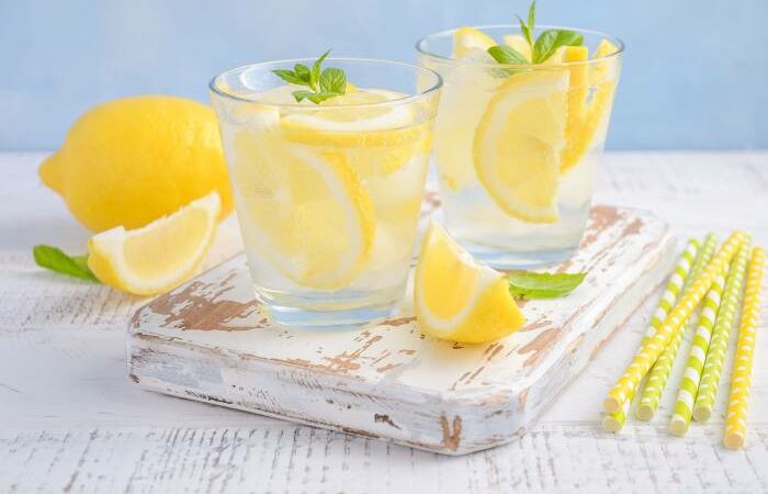 Five “important” reasons to drink Lemon Juice