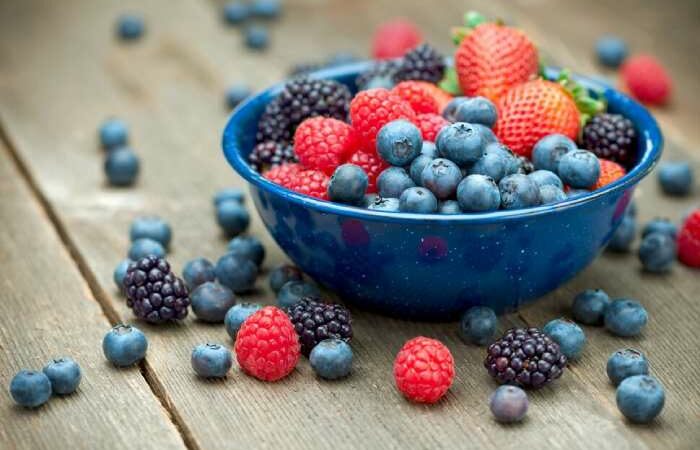 7 amazing benefits of berries for health