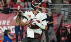 Tom Brady of the Buccaneers breaks a new season completions record