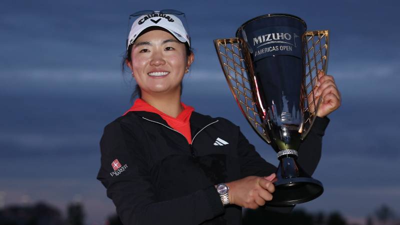 NCAA champion Rose Zhang become the first player in 72 years to win LPGA Tour in her pro debut