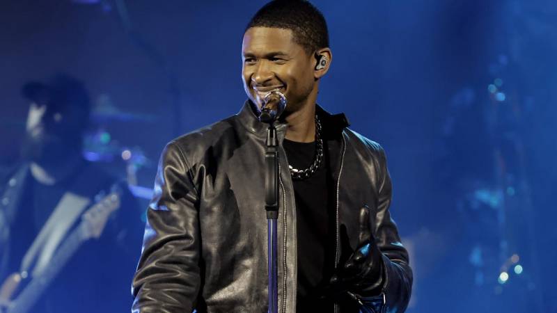 Usher Says He’ll Perform at the 2024 Super Bowl Halftime Show
