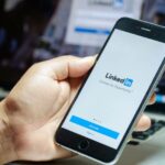 How To Use LinkedIn To Show Your Leadership Among Your Colleagues