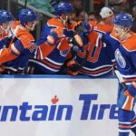 Edmonton Oilers win 12th straight to tie record streak by Canadian team