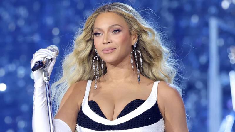 Beyoncé announces the release date of her next album, “Act II,” during the 2024 Super Bowl