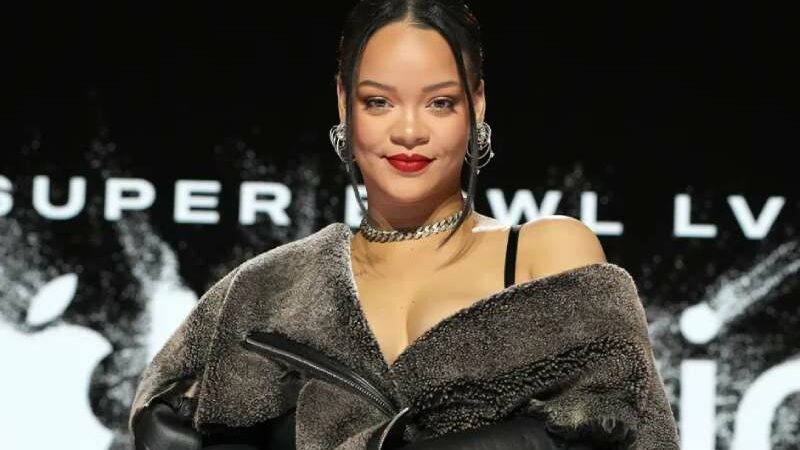 Rihanna: 8 interesting facts you should know