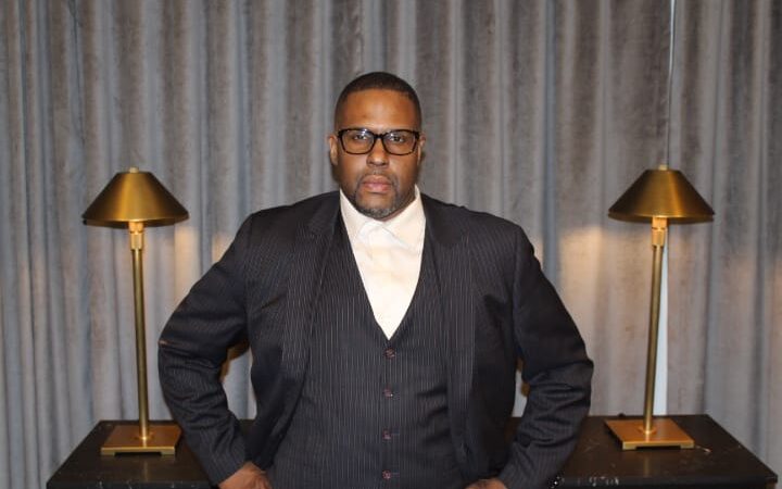 Oz Clement Knight charts a success story in the financial sector, inspiring others