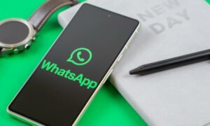 WhatsApp is now enabling passkey features for iPhone users