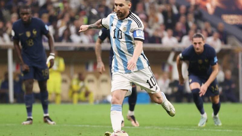 Lionel Messi Rejoins Argentina for Key World Cup Qualifiers