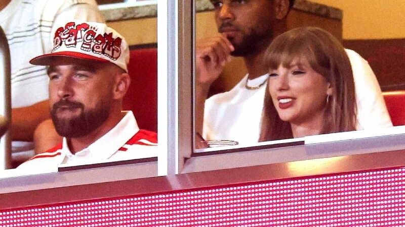 Why Is Taylor Swift at the Cincinnati vs. Nebraska Game With Travis Kelce?